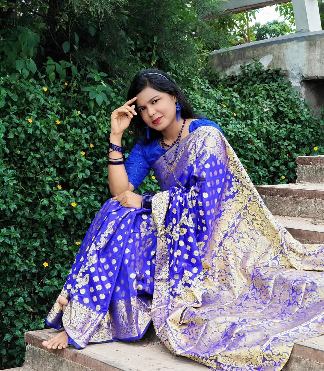 কাতান শাড়ি